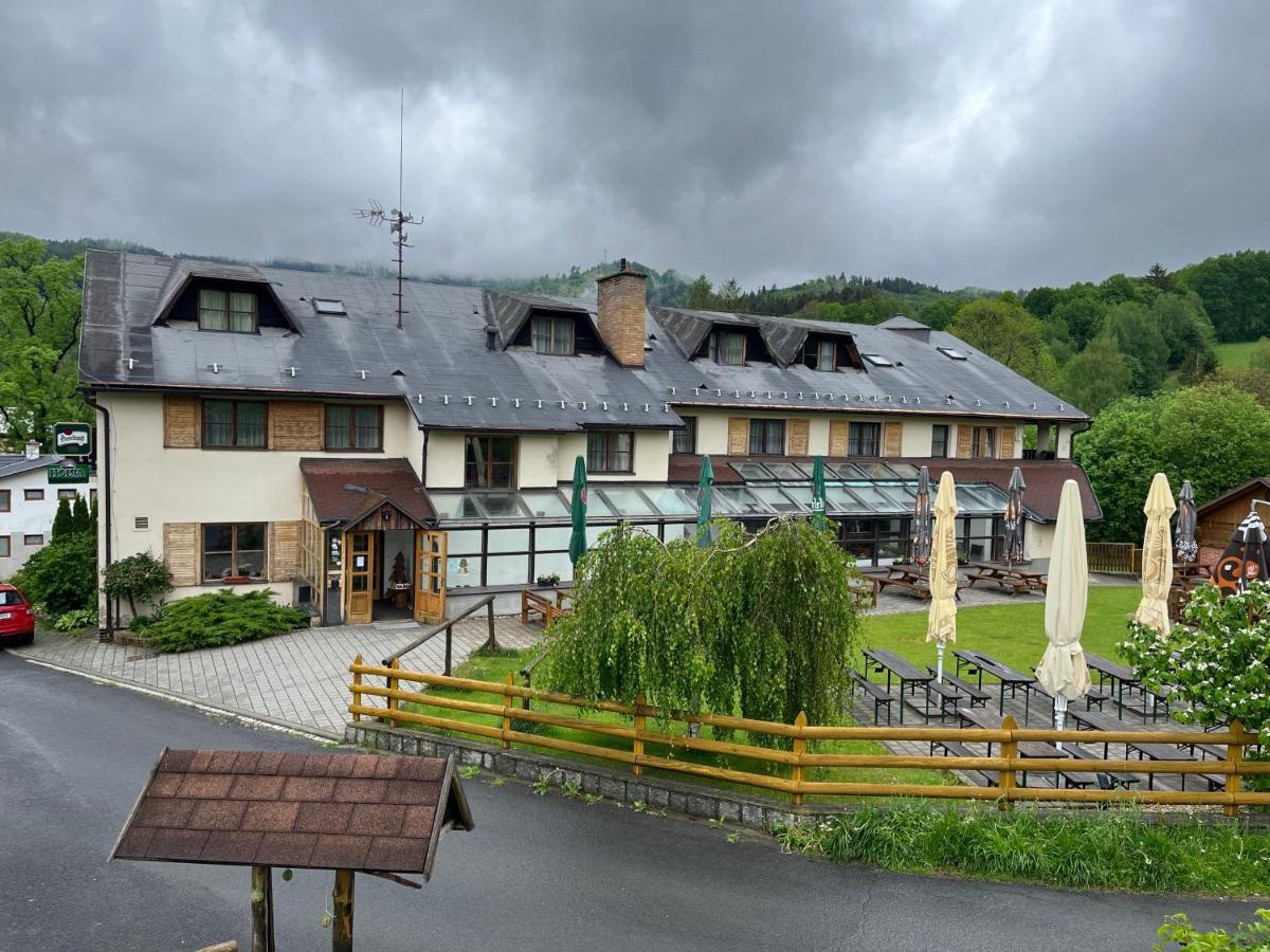 Hotel Stary Mlyn Jesenik Ngoại thất bức ảnh